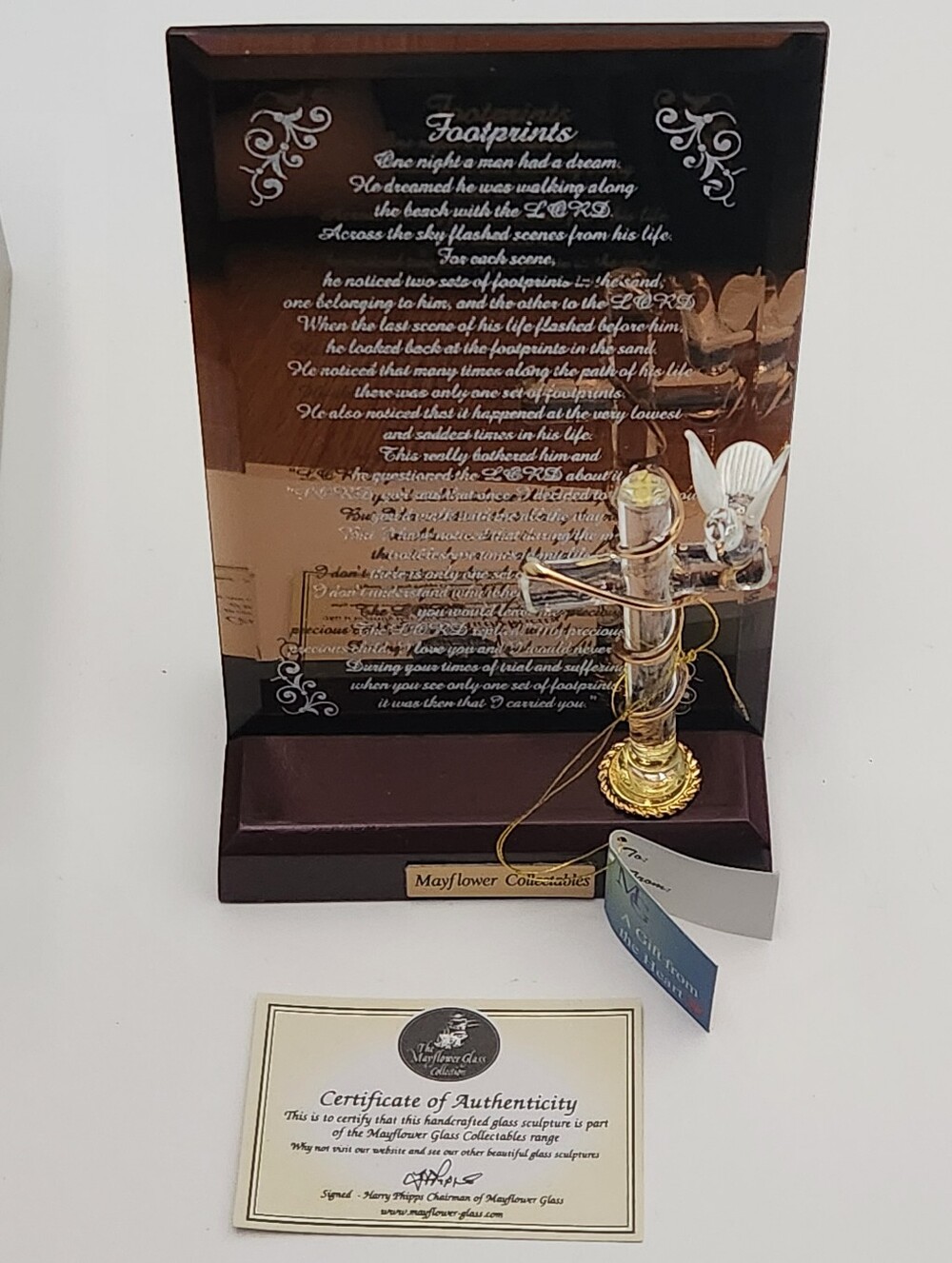 Mayflower Collectibles Footprints Glass Plaque with Decorative Gold Accent